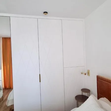 Boulevard Drobnera Iv - Nad Odrą - Rynek *